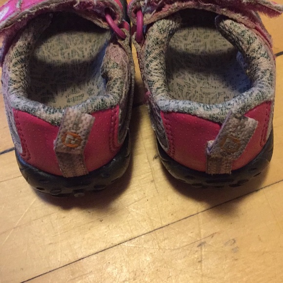Merrell Shoes - Picture 6 of 6